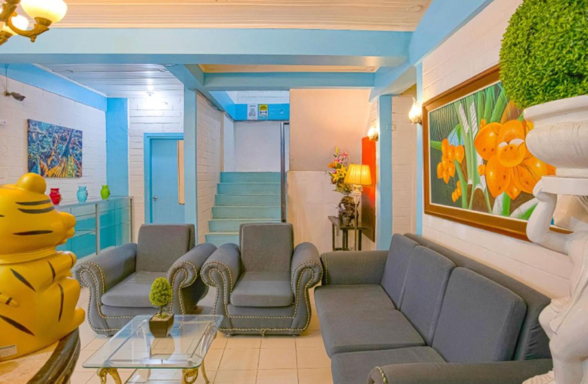 Reddoorz At La Maria Pension And Tourist Inn 宿务 外观 照片