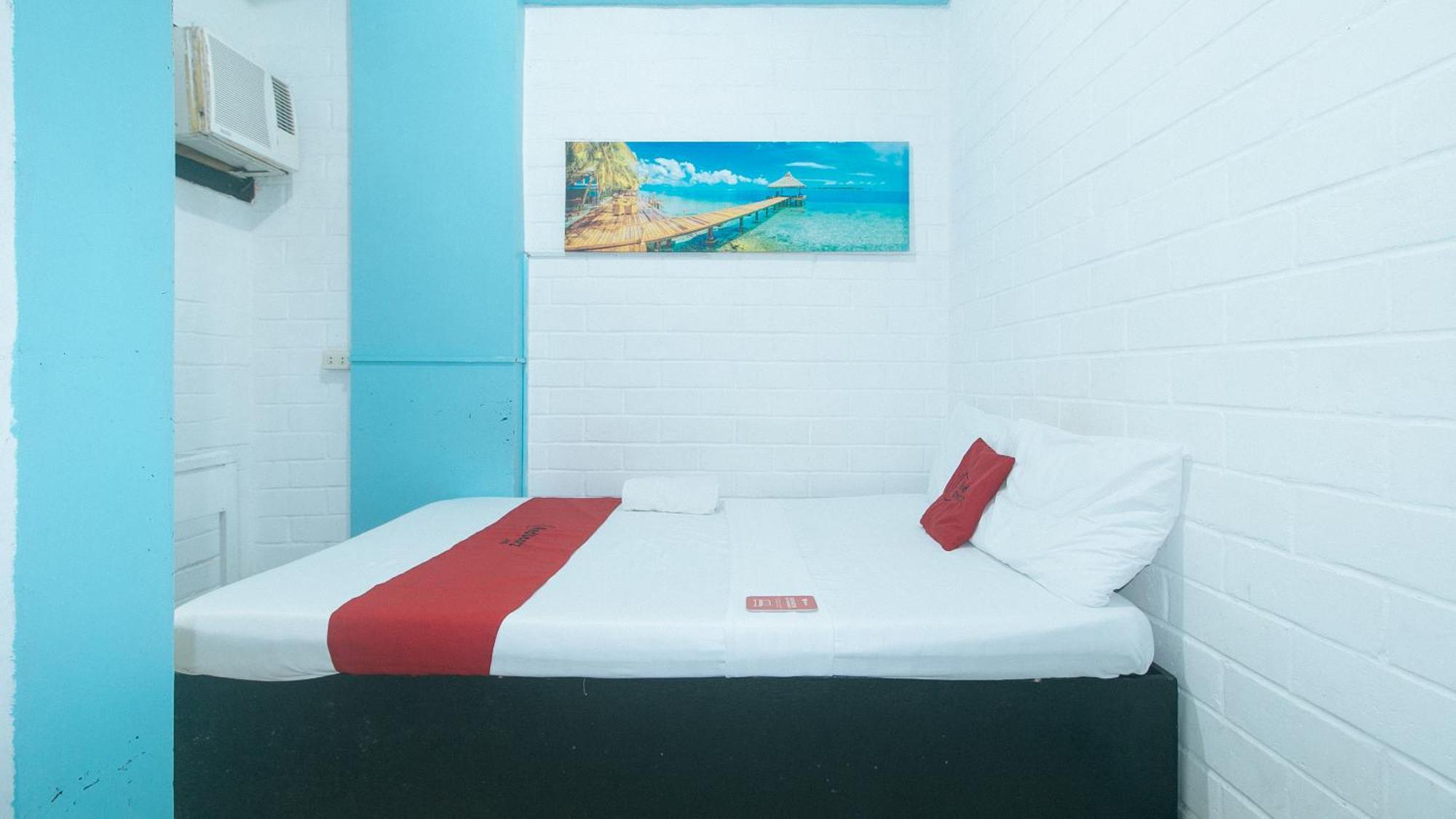 Reddoorz At La Maria Pension And Tourist Inn 宿务 外观 照片